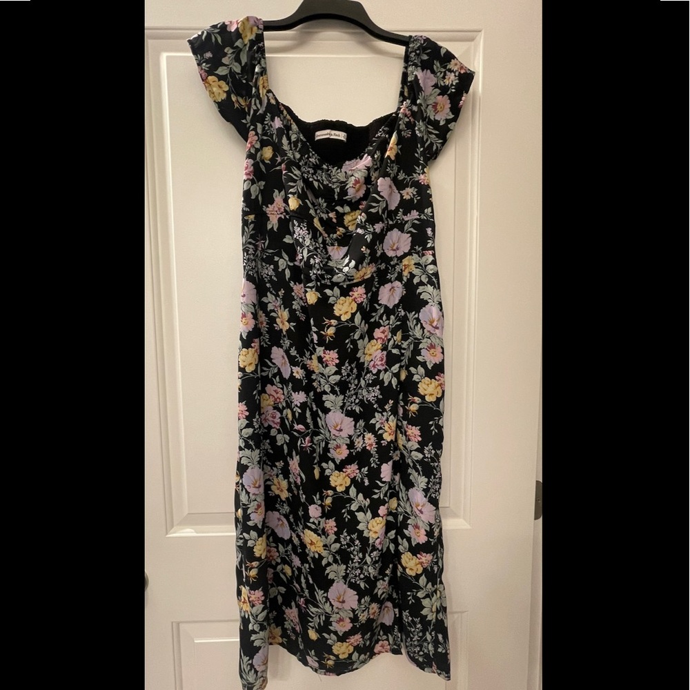 Abercrombie & Fitch Floral Midi Dress